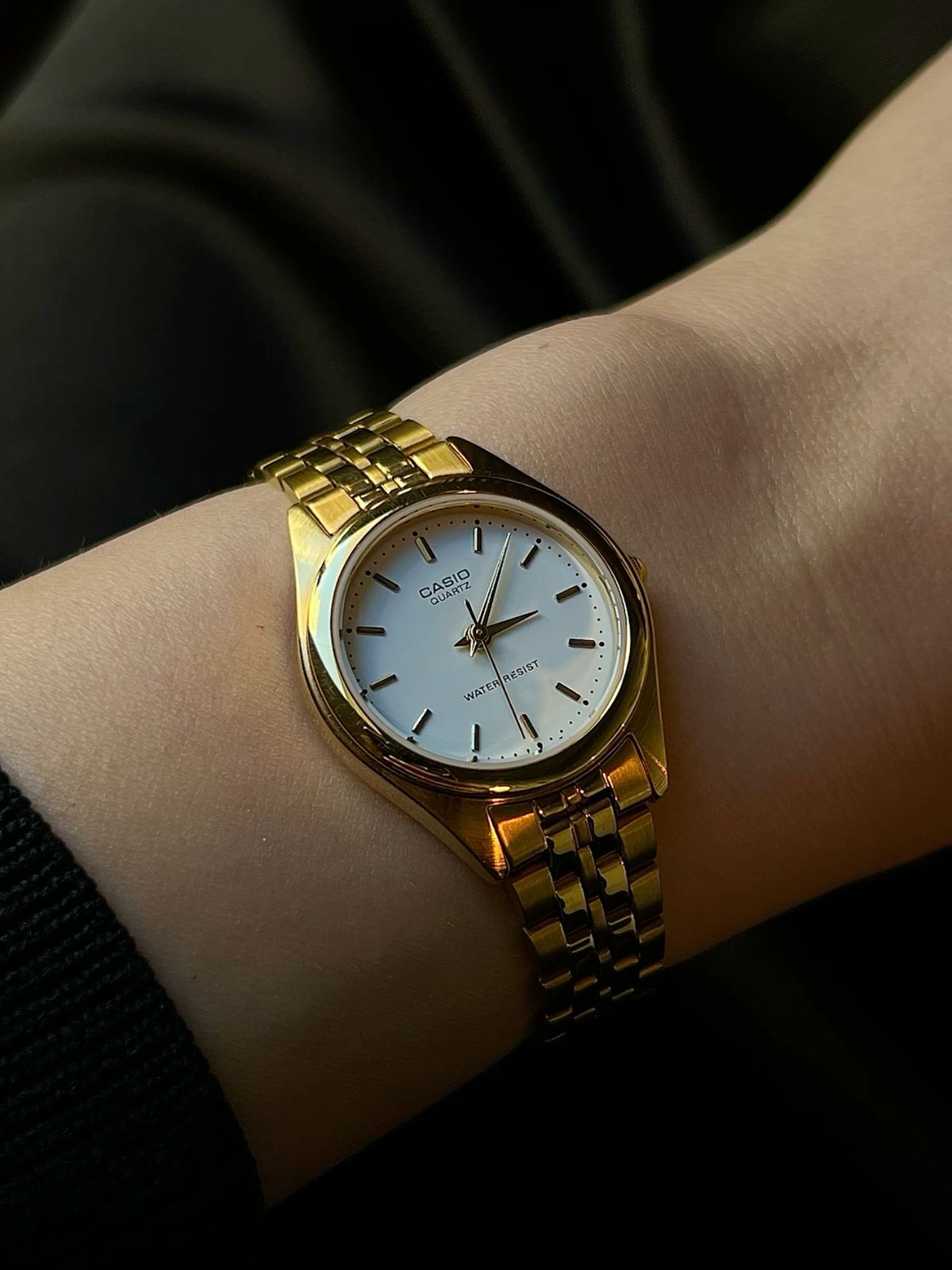 Montres pour Femmes Simple